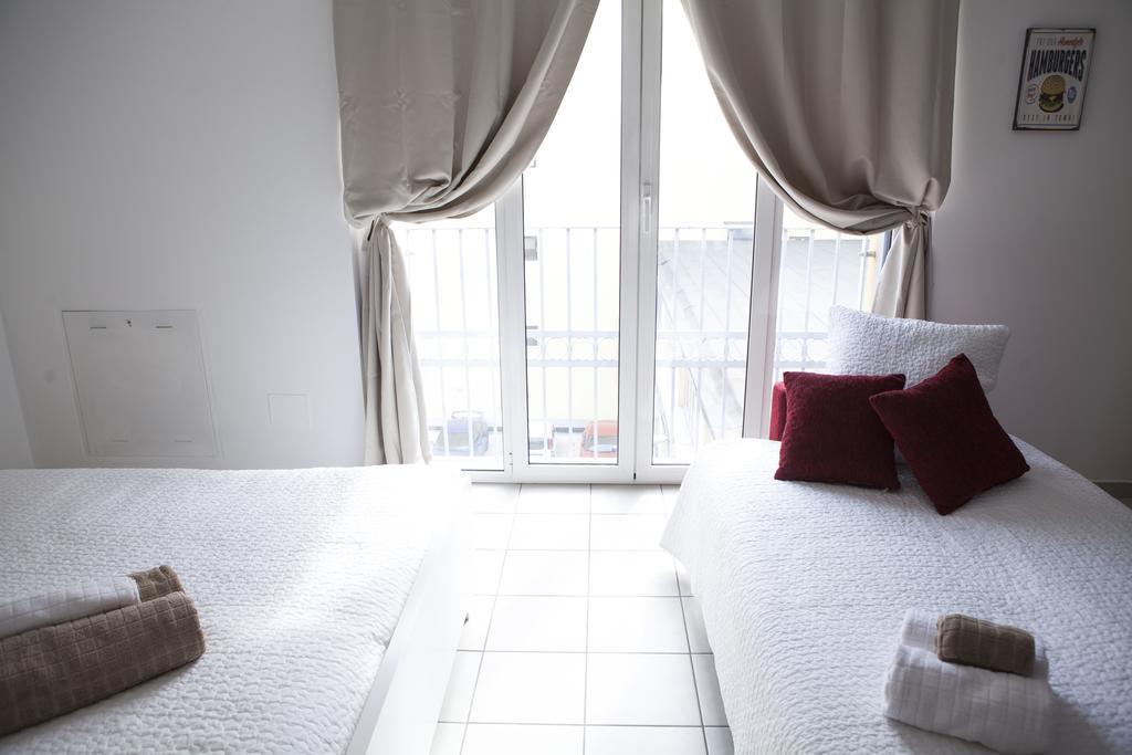 Alessia'S Flat - Loreto มิลาน ภายนอก รูปภาพ